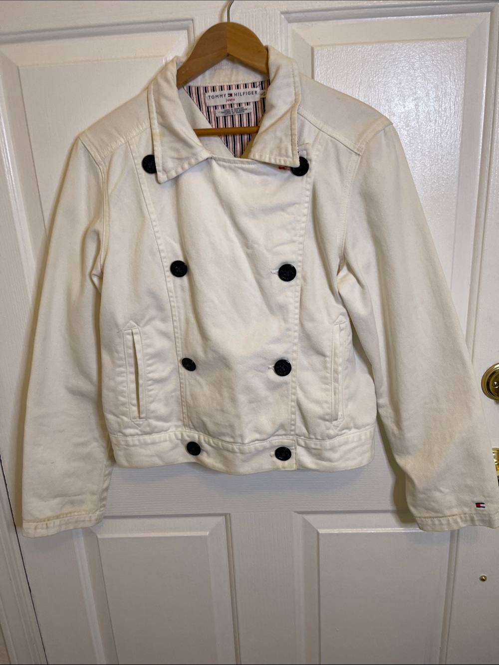 Tommy Hilfiger Women's Double-Breasted White Jean Jacket with Black Buttons